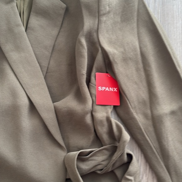 Spanx Crepe Wrap Blazer Midnight Olive Careerwear NWT - Picture 6 of 8